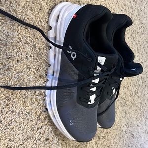 Men’s On Cloudrunner Running Shoes